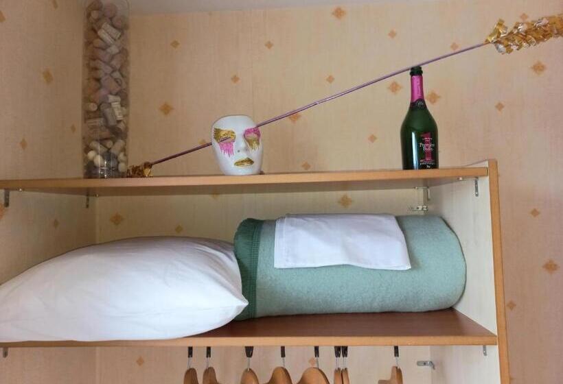 צימר La Limouxine   Mauzac