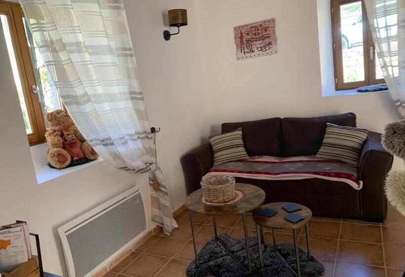 Bed and Breakfast Manoir Du Charme Dans Les Gorges Du Tarn Causses Lozere