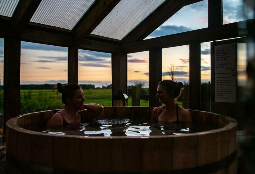 צימר Sawcliffe Manor Country House With Spa, Free Parking, Catering, Self Checkin, Farmstay