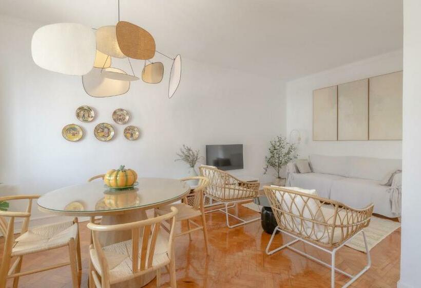 Bento Caraça Terrace