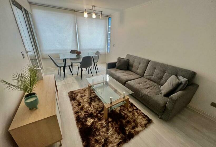 Las Condes   Metro Manquehue Amplio Departamento