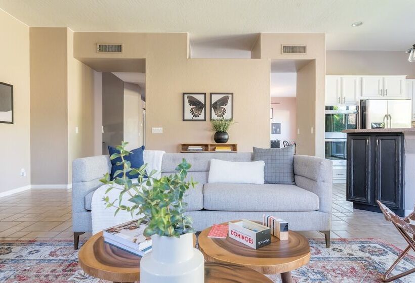 Dwight By Avantstay Blissful Serene Oasis Pool Firepit Entertainers Patio