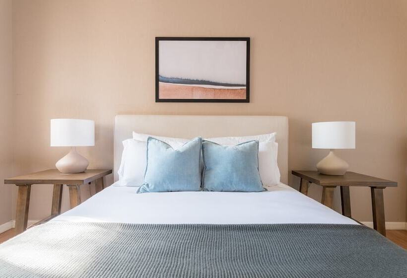 Dwight By Avantstay Blissful Serene Oasis Pool Firepit Entertainers Patio