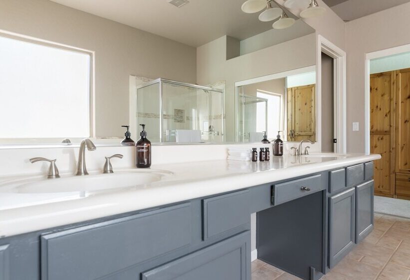 Dwight By Avantstay Blissful Serene Oasis Pool Firepit Entertainers Patio