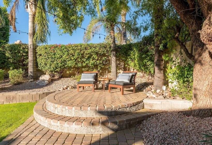 Dwight By Avantstay Blissful Serene Oasis Pool Firepit Entertainers Patio