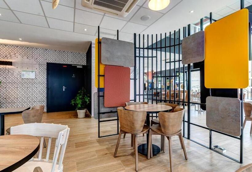 B&b Hotel Paris Ivry Quai De Seine