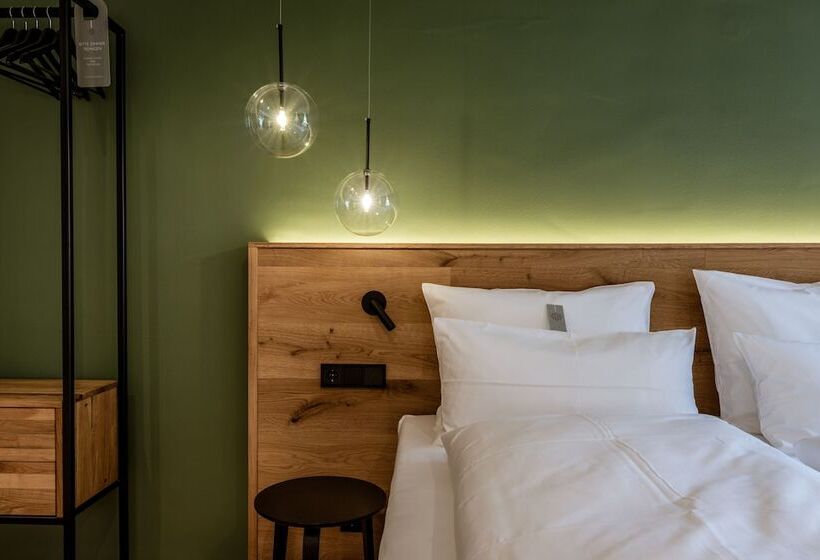 Отель Das Hochrein