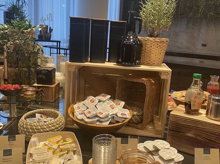 Grand Plaza Hotel & Congress Center