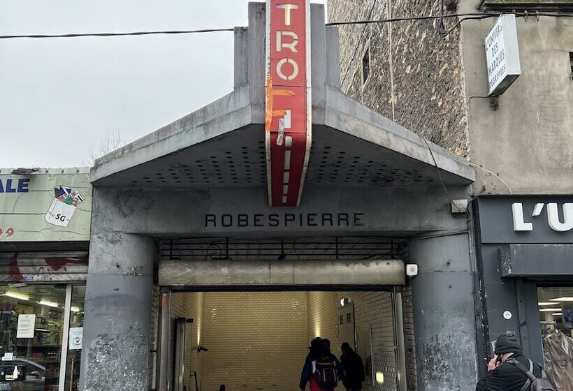 בית מלון כפרי Hôtel Robespierre Ex Idéal Hôtel Paris   Montreuil