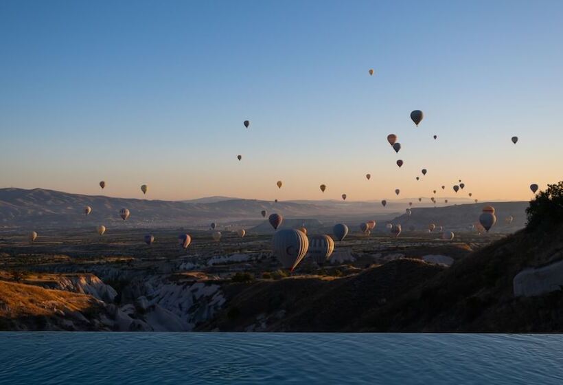 هتل La Fairy Cappadocia Adult Only