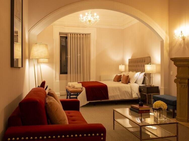 Отель Portalegre Palace