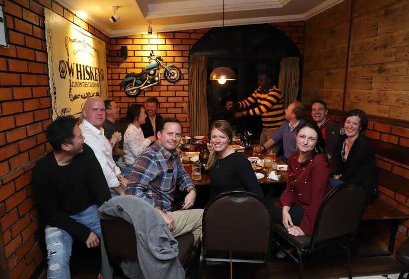 Отель The Highgarden