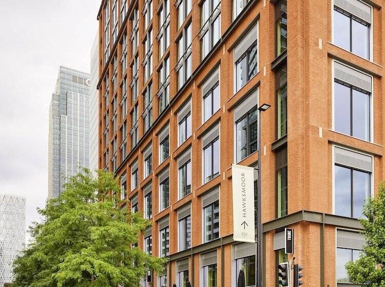 בית מלון כפרי Tribe London Canary Wharf