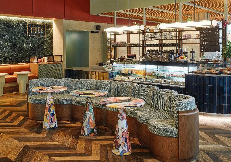 בית מלון כפרי Tribe London Canary Wharf