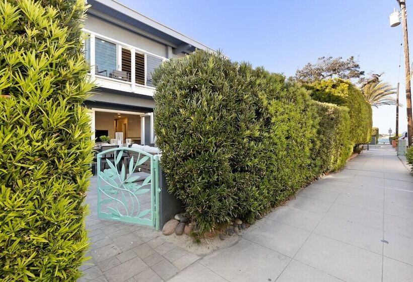 Mission Point 1 By Avantstay San Diego Beach House W Huge Patio Fire Pit Walk To Beach