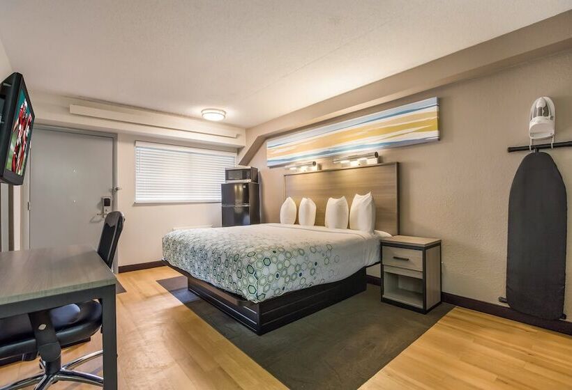 モーテル Hometowne Studios By Red Roof Princeton   Ewing/ Lawrenceville