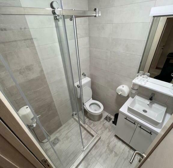 مُتل Prenociste Kod Brana