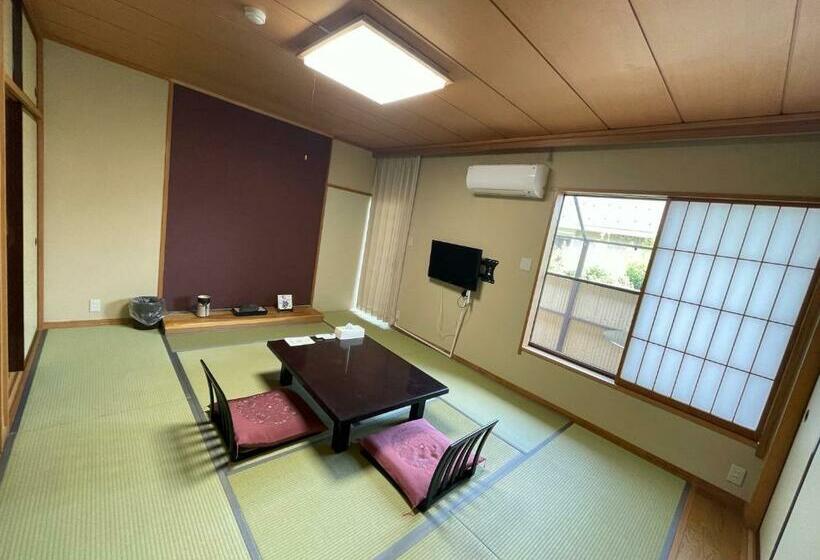 پانسیون 貸切温泉風呂付 ゲストハウス璃洛 りらく  石和温泉 日本式宿 健康朝食付