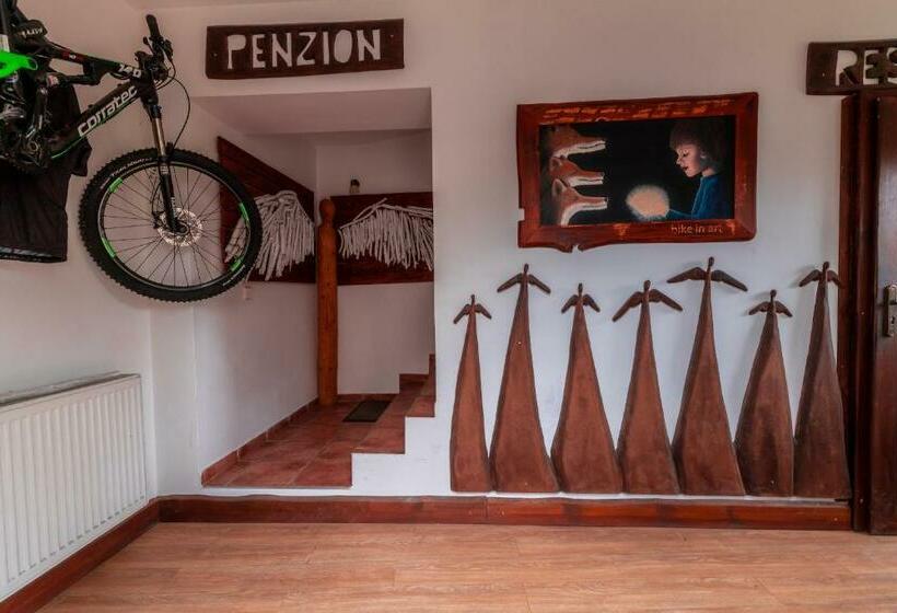 펜션 Bike Bistro A Penzion U Všech Andělů