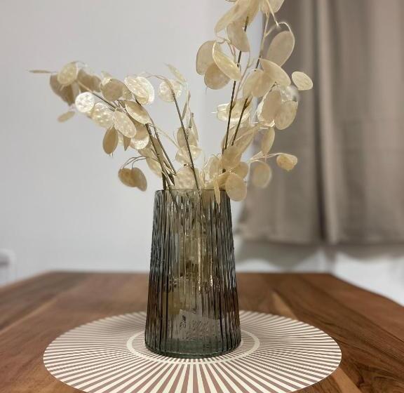 膳宿费 Giulias Budget Haus