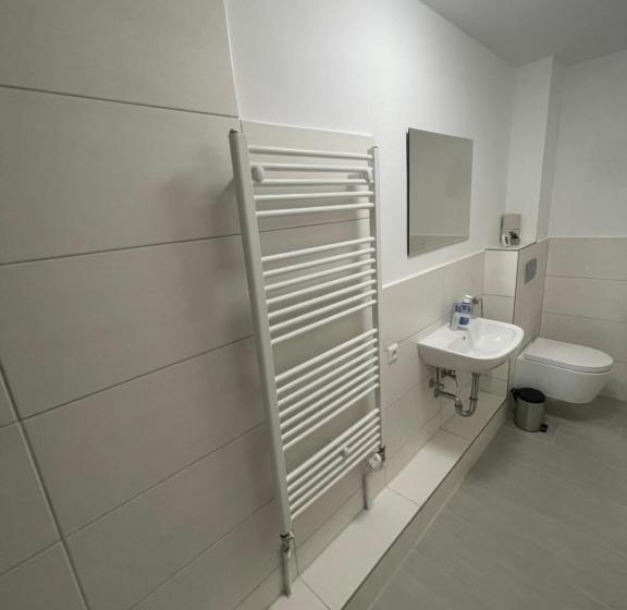 פנסיון Giulias Budget Haus