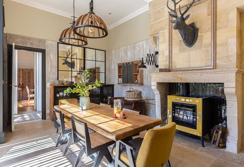 ペンション La Maison Mulato