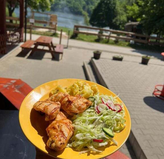 膳宿费 Penzion Pláž