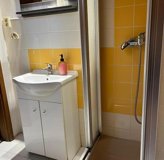 膳宿费 Penzion Pláž