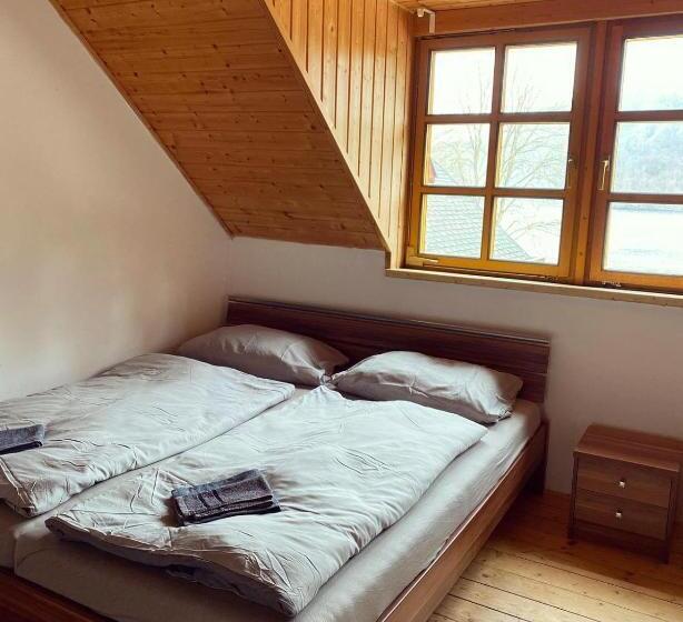 膳宿费 Penzion Pláž