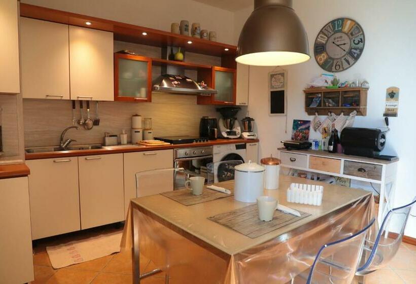 Пансион Stanza In Appartamento Incantevole Con Camino Adelfia Bari