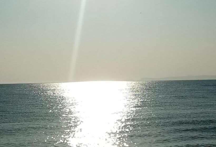 膳宿费 Stanza Tramonto A Mare