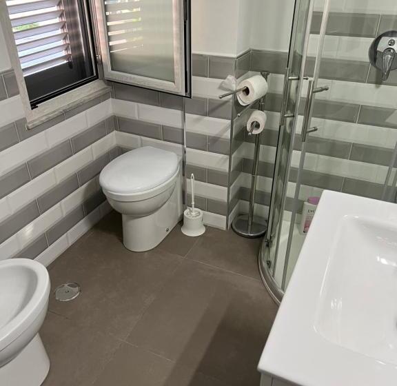 膳宿费 Stanza Tramonto A Mare