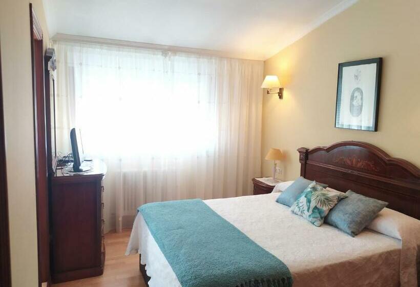 Piso Avenida Castelao Xxl