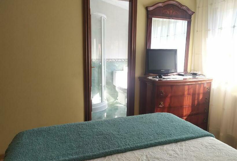 Piso Avenida Castelao Xxl