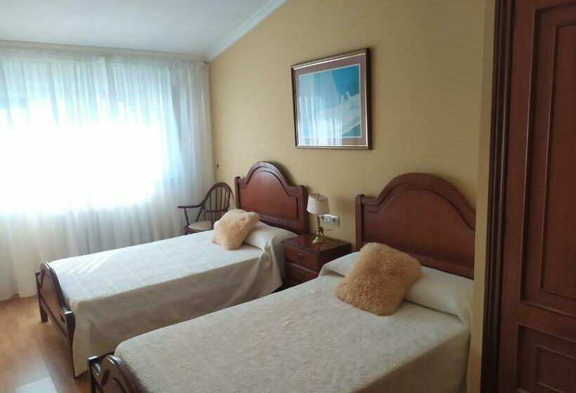 Piso Avenida Castelao Xxl