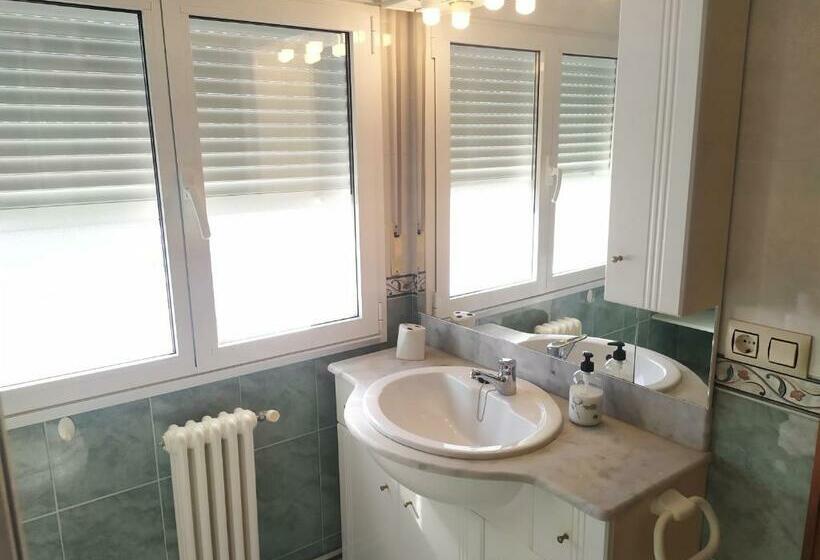 Piso Avenida Castelao Xxl