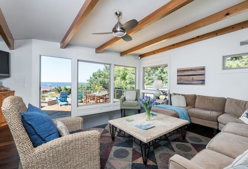 Rancho Del Mar By Avantstay One Block From Beach