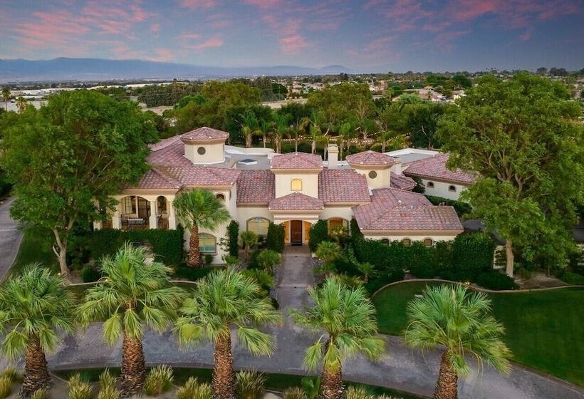 Villa Verbena By Avantstay Expansive Estate W B Ball Court Poolspa Entertainers Yard