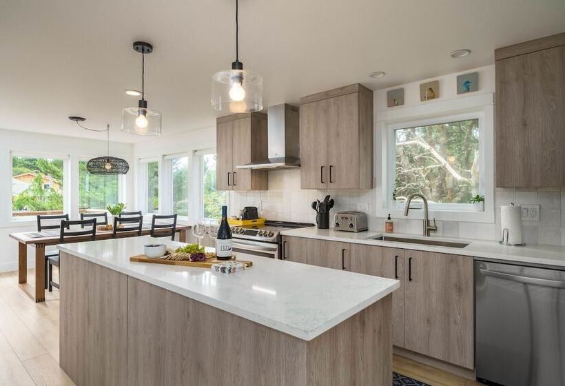 Vivenda Vida Boa By Avantstay Recently Renovated Home In Manzanita W/ Lovely Sunny Deck