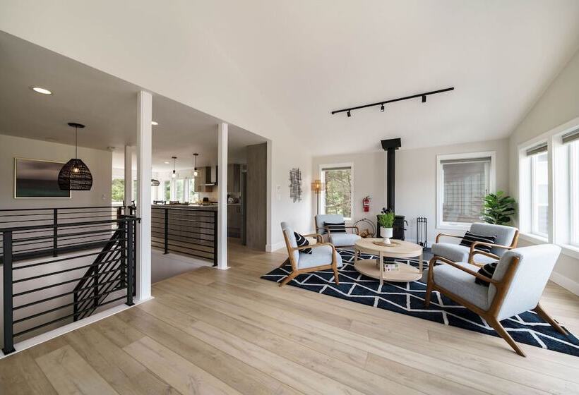 Vivenda Vida Boa By Avantstay Recently Renovated Home In Manzanita W/ Lovely Sunny Deck