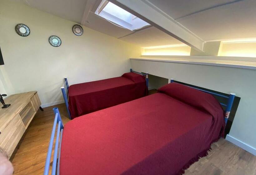 هاستل Casa Letran Guesthouse