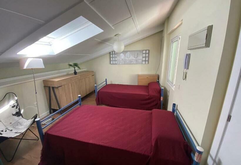 هاستل Casa Letran Guesthouse