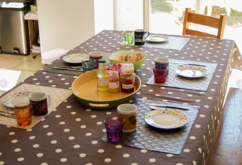 مبيت وإفطار Chambres D Hôtes Lefoulon