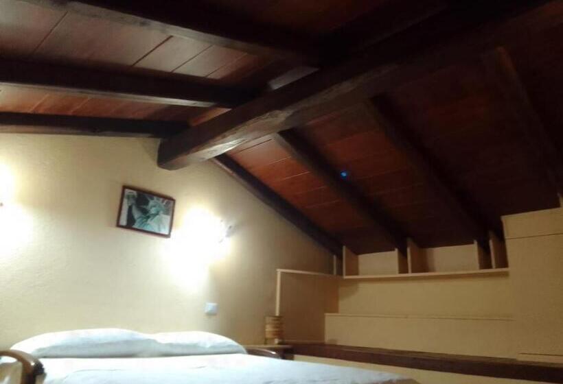 مبيت وإفطار L Oasi Di Juba