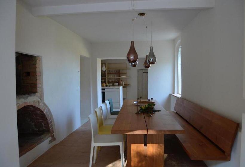 تختخواب و صبحانه La Terminella