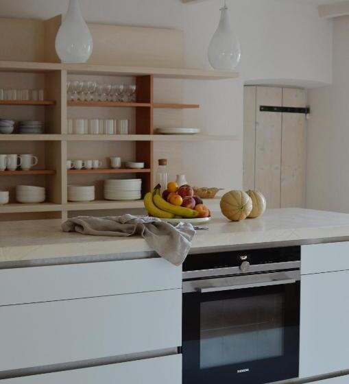 تختخواب و صبحانه La Terminella