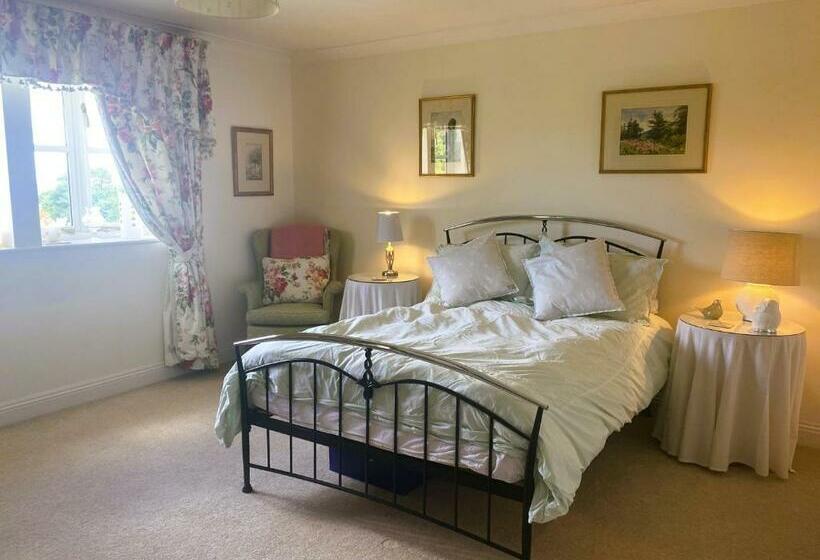 צימר Lower Farm Cottage