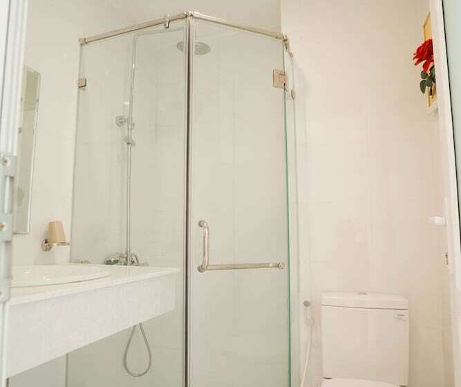 تختخواب و صبحانه Soho Inn