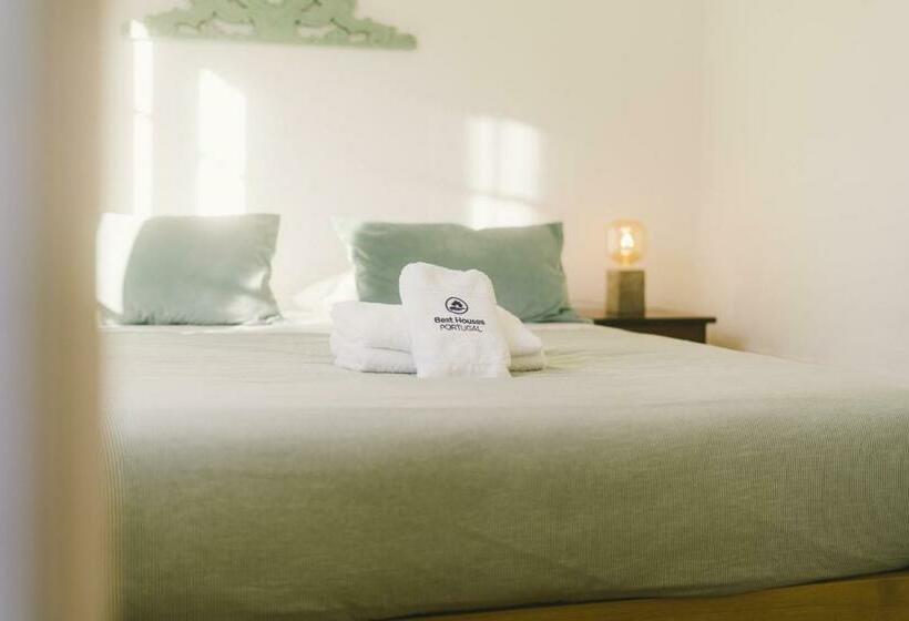 Best Houses 56   Charming House In Peniche