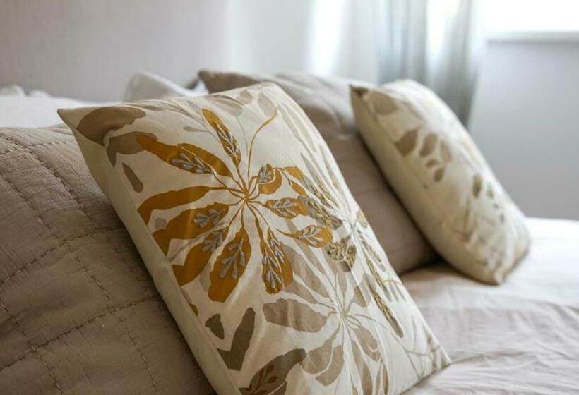 Casa Cassai   Casa Milo